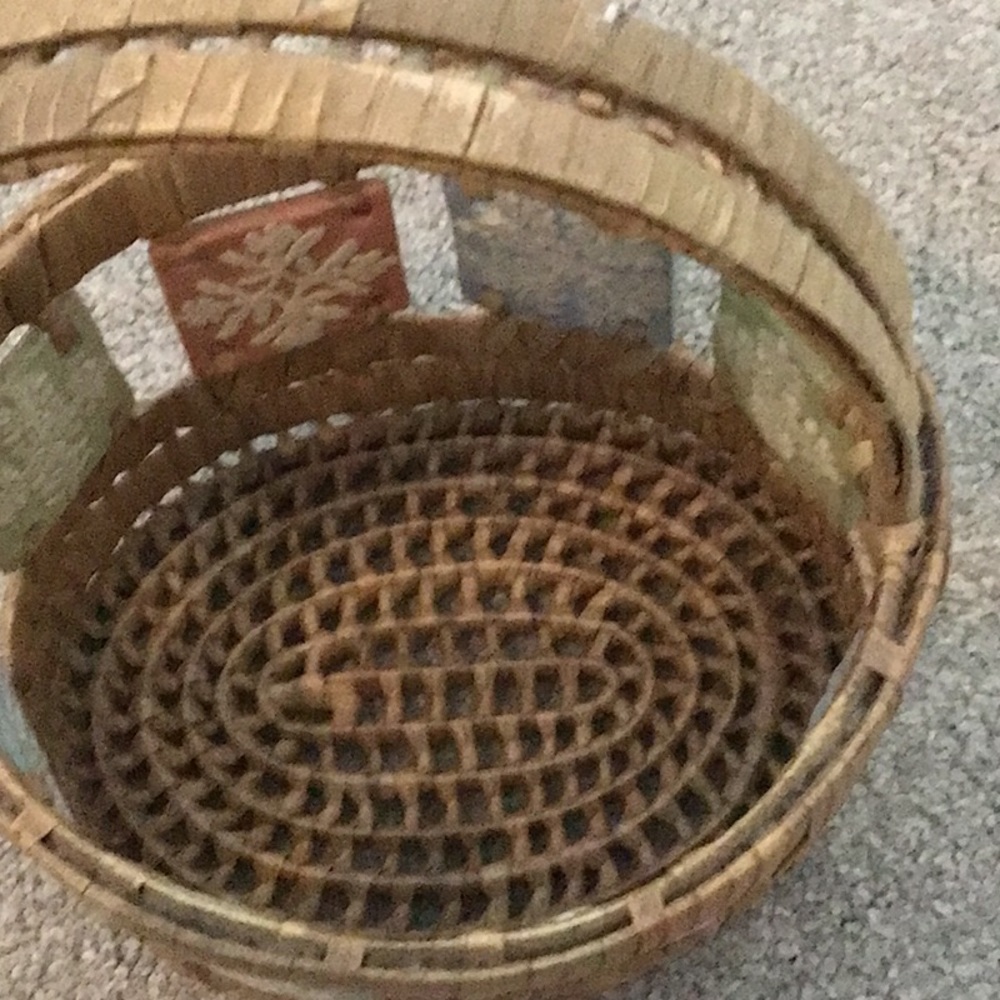 Snowflake Basket - Picture 4 of 4